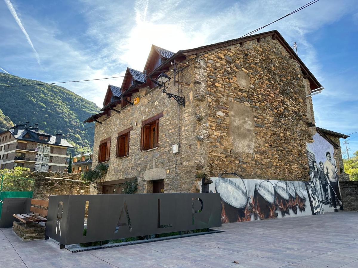 Apartament Rialp Amb Vistes Al Riu Noguera Pallaresa Exterior photo